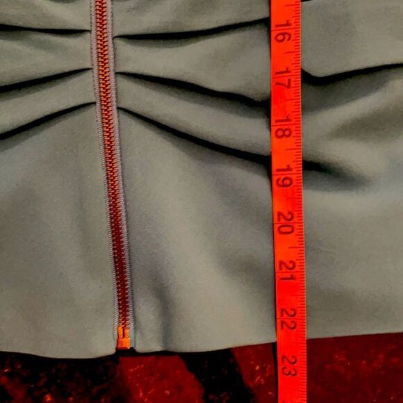 Venus Sz 4 Lined Gathered Shirred Zip Jacket - Picture 7 of 9